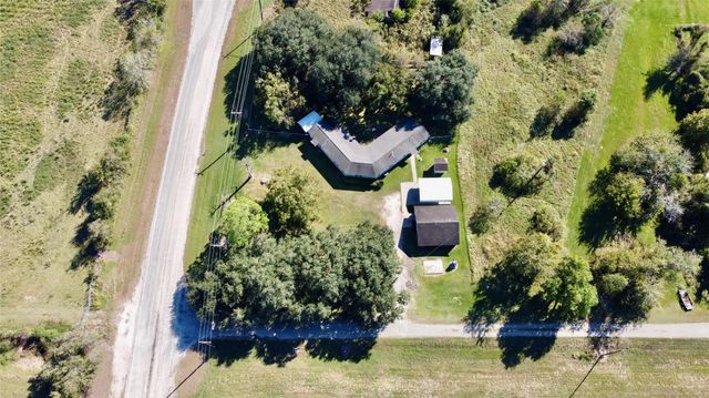 35 Private Road 815, Markham, TX 77414