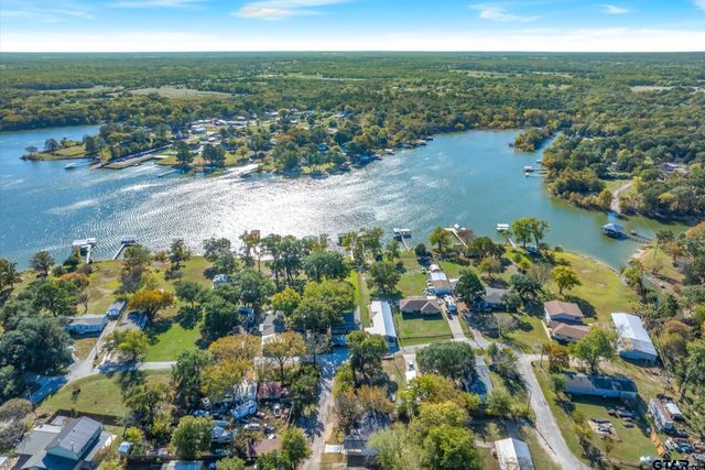 9952 Briar Cove, Wills Point, TX 75169