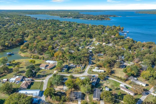 9952 Briar Cove, Wills Point, TX 75169