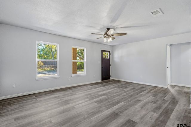 9952 Briar Cove, Wills Point, TX 75169