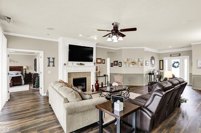 16131 Oliver Street, Fishers, IN 46037