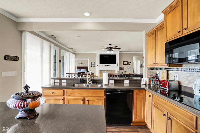 16131 Oliver Street, Fishers, IN 46037