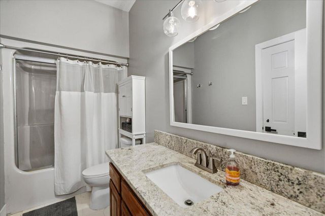 718 N Old Suman Road, Valparaiso, IN 46383