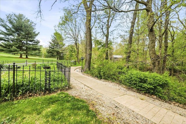 718 N Old Suman Road, Valparaiso, IN 46383