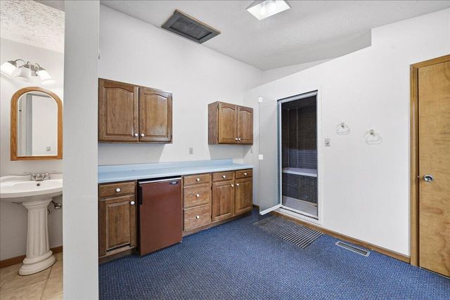 718 N Old Suman Road, Valparaiso, IN 46383