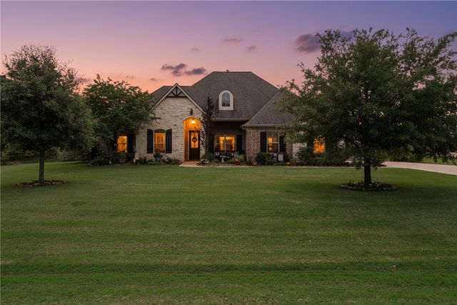 17955 Wigeon Trail Court, College Station, TX 77845