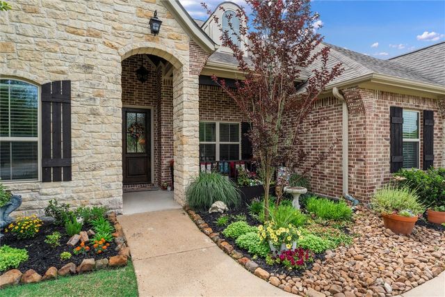 17955 Wigeon Trail Court, College Station, TX 77845