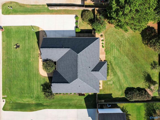 24090 Chadwick Drive, Athens, AL 35613