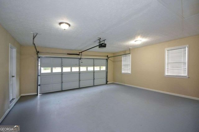 2895 FAIRVIEW Road, Covington, GA 30016