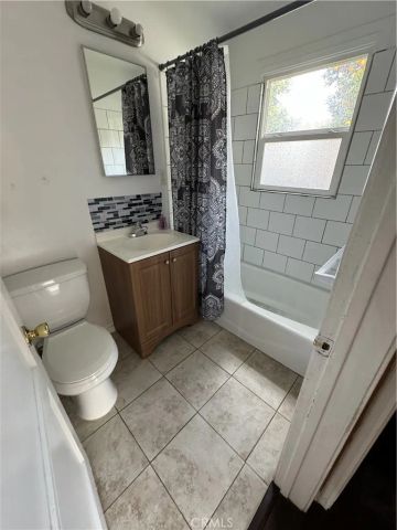 6548 Specht Avenue, Bell Gardens, CA 90201