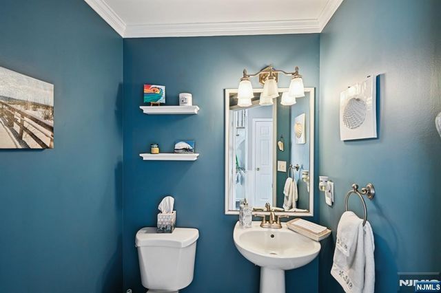 5 Forest View Drive, Berkeley, NJ 08721