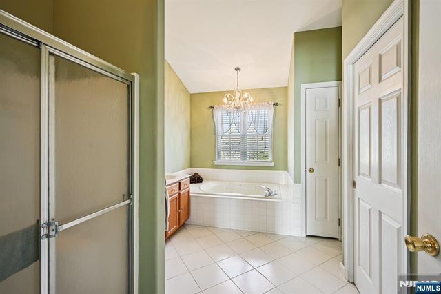 5 Forest View Drive, Berkeley, NJ 08721