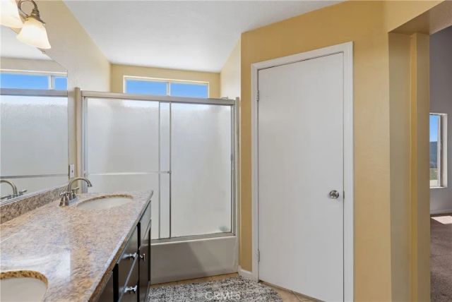 2885 W Calle Vista, Rialto, CA 92377