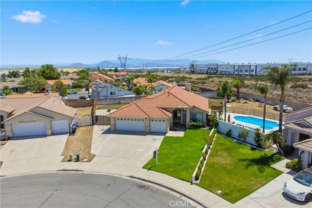 2885 W Calle Vista, Rialto, CA 92377