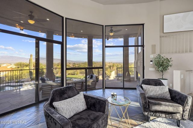 6255 N Wilmot Road, Tucson, AZ 85750