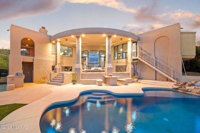 6255 N Wilmot Road, Tucson, AZ 85750