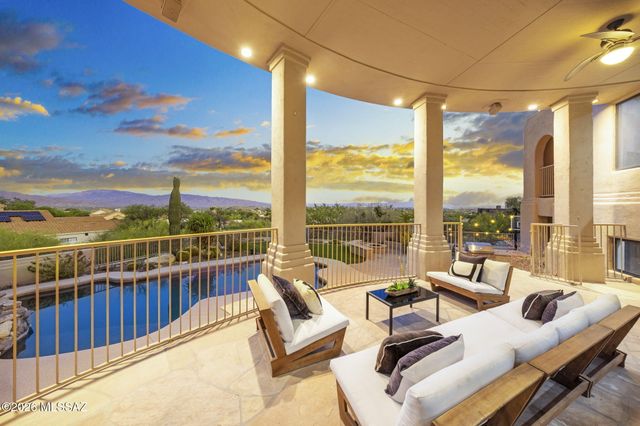 6255 N Wilmot Road, Tucson, AZ 85750