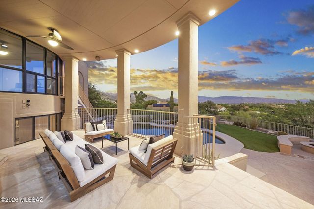 6255 N Wilmot Road, Tucson, AZ 85750