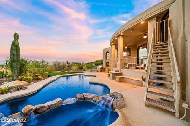 6255 N Wilmot Road, Tucson, AZ 85750