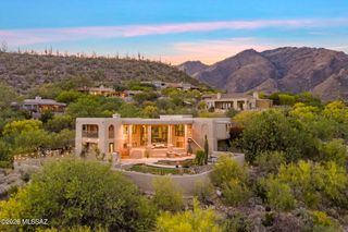 6255 N Wilmot Road, Tucson, AZ 85750