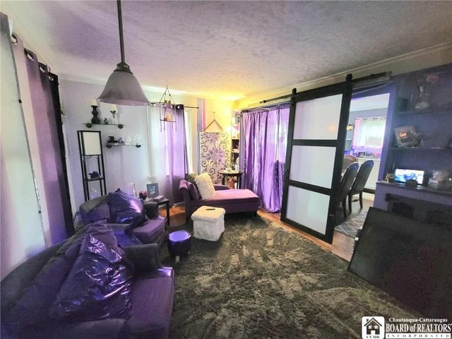 85 Dearborn Street, Jamestown, NY 14701