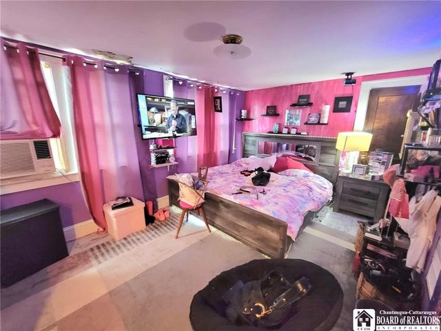 85 Dearborn Street, Jamestown, NY 14701