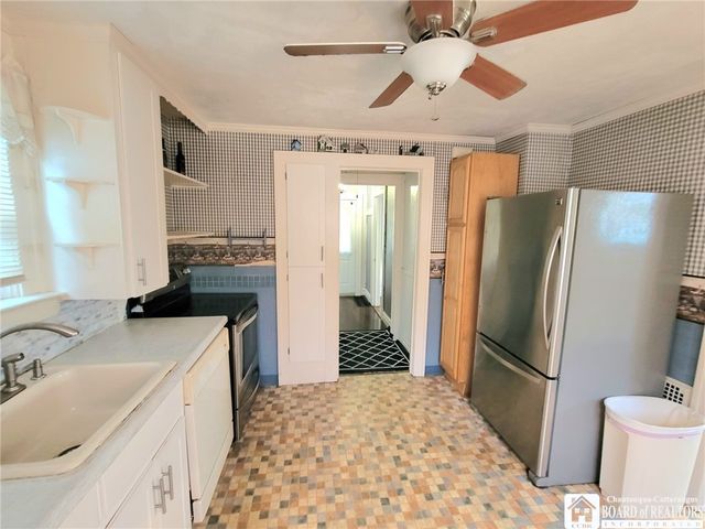 85 Dearborn Street, Jamestown, NY 14701