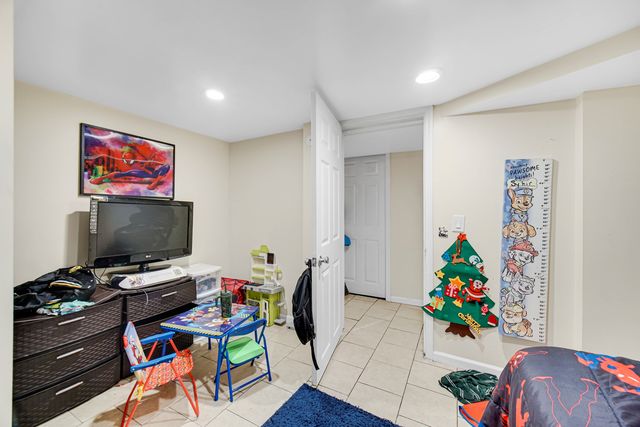 5744 S Green Street, Chicago, IL 60621