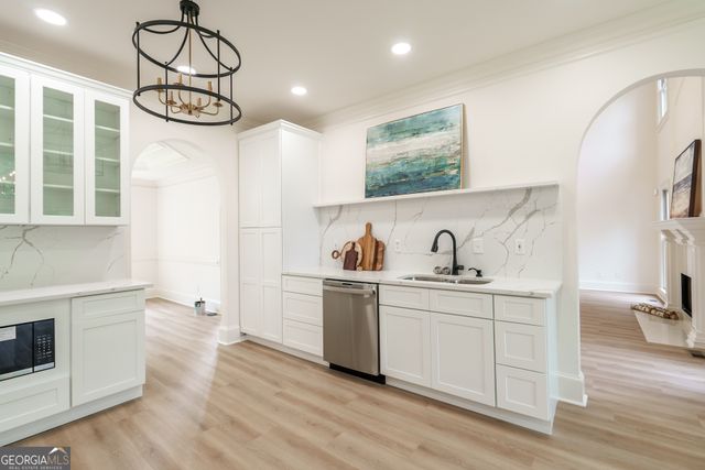 50 Highlands Ridge Lane, Oxford, GA 30054