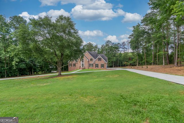 50 Highlands Ridge Lane, Oxford, GA 30054