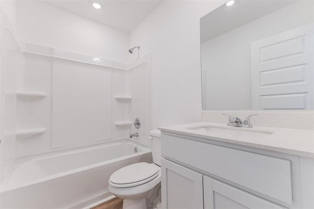 1133 Sunflower Lane, Newcastle, OK 73065