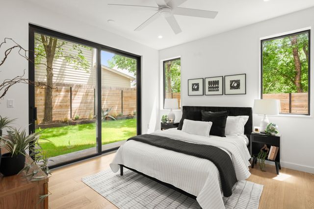 5511 Joe Sayers Ave B, Austin, TX 78756