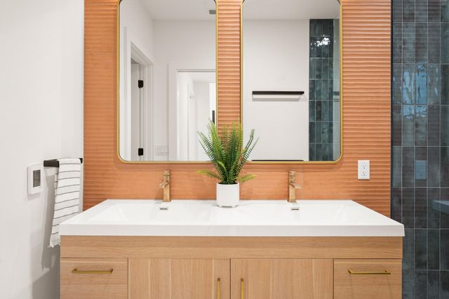 5511 Joe Sayers Ave B, Austin, TX 78756