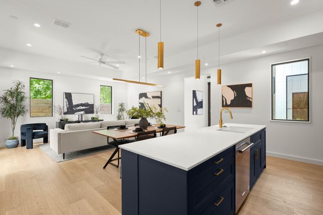 5511 Joe Sayers Ave B, Austin, TX 78756