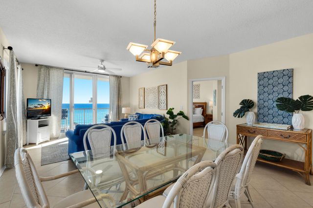 8577 Gulf Boulevard APT 501, Navarre, FL 32566