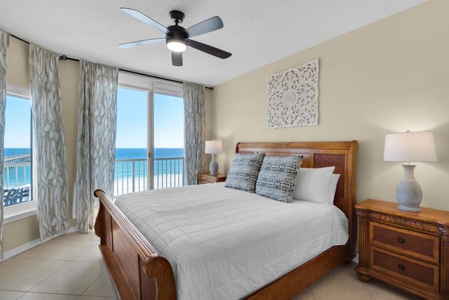 8577 Gulf Boulevard APT 501, Navarre, FL 32566