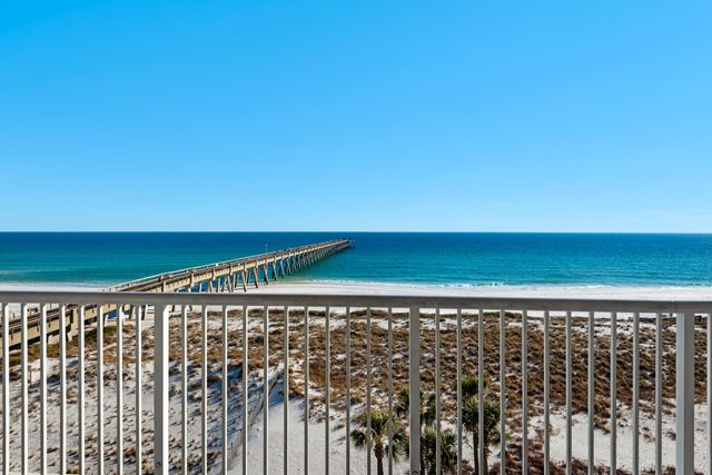 8577 Gulf Boulevard APT 501, Navarre, FL 32566