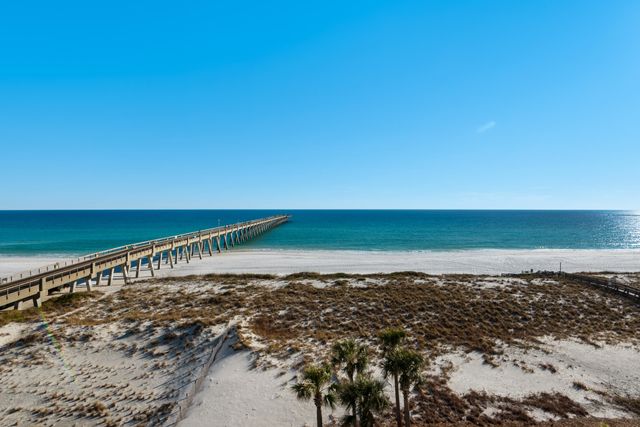 8577 Gulf Boulevard APT 501, Navarre, FL 32566