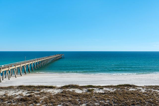 8577 Gulf Boulevard APT 501, Navarre, FL 32566