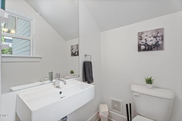 1700 Evergreen, Raleigh, NC 27603