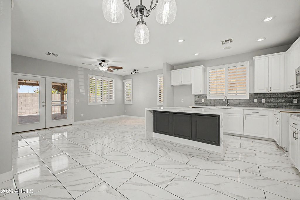 9392 W PAYSON Road, Tolleson, AZ 85353 — photo 2