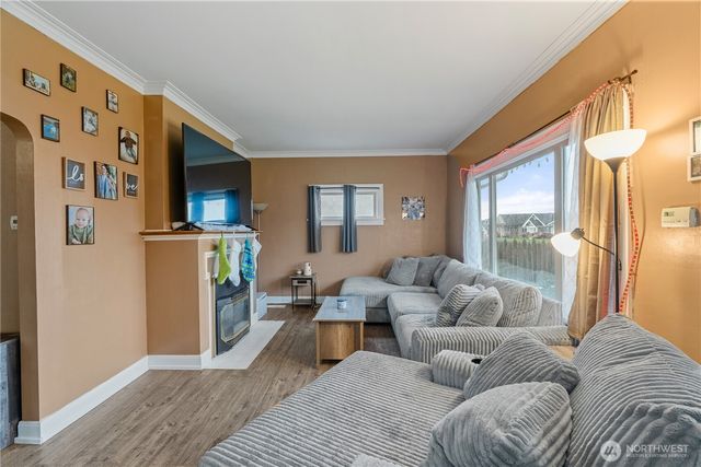 619 Spruce Street, Hoquiam, WA 98550