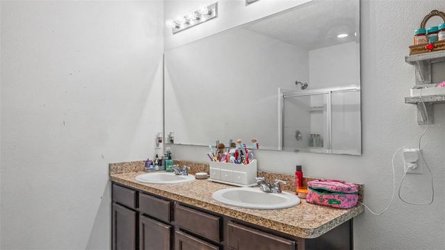 2145 BLUE HIGHLANDS DRIVE, Lakeland, FL 33811