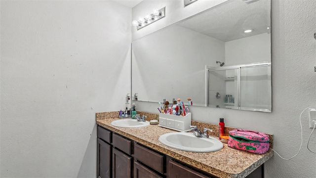 2145 BLUE HIGHLANDS DRIVE, Lakeland, FL 33811