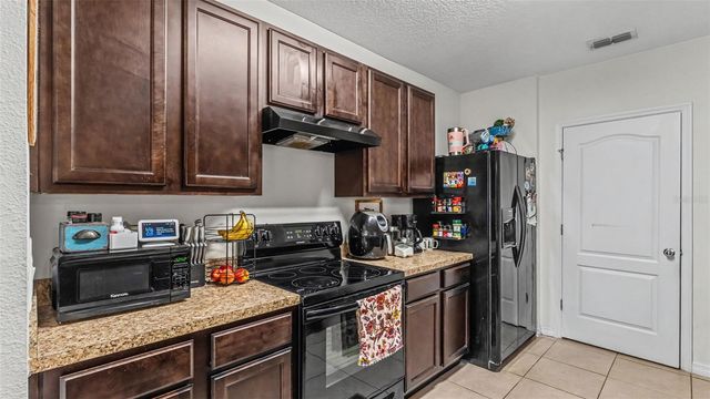 2145 BLUE HIGHLANDS DRIVE, Lakeland, FL 33811