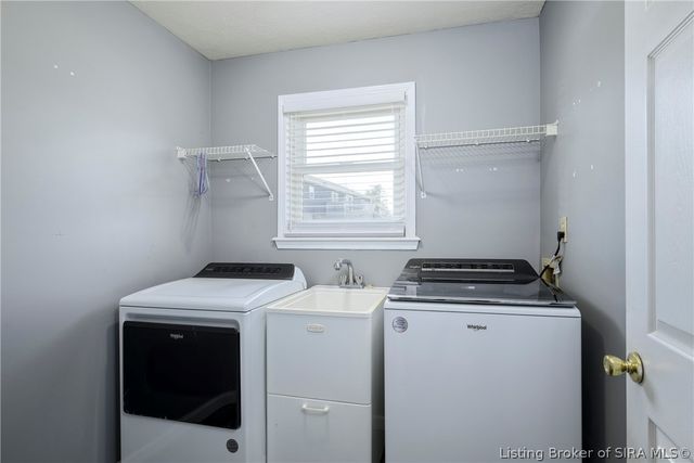 3221 Cummins Road, Borden, IN 47106