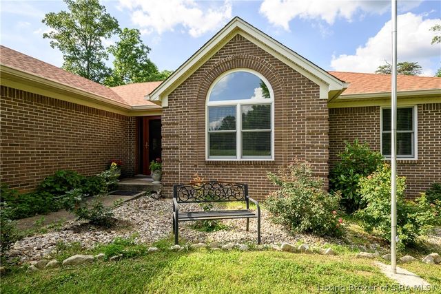 3221 Cummins Road, Borden, IN 47106