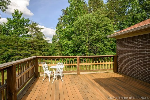 3221 Cummins Road, Borden, IN 47106