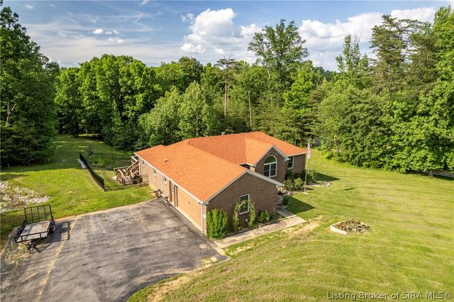 3221 Cummins Road, Borden, IN 47106
