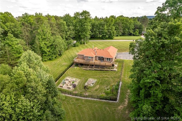 3221 Cummins Road, Borden, IN 47106